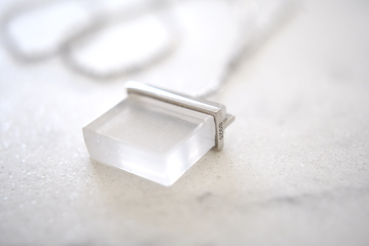 Alexander Square Heart Y-Necklace in White Gold Plating