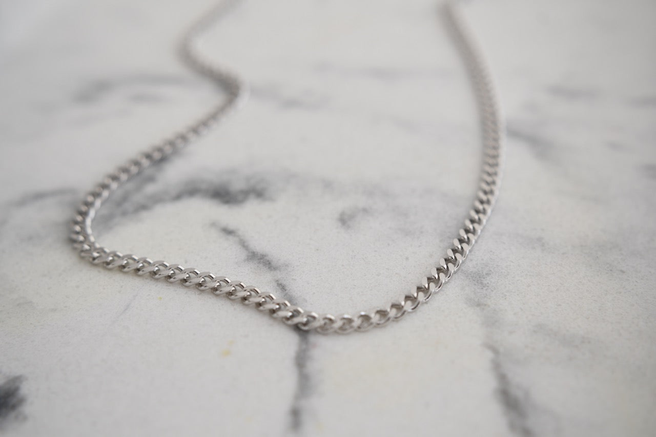 Keny Cuban Link Chain in White Gold Plating